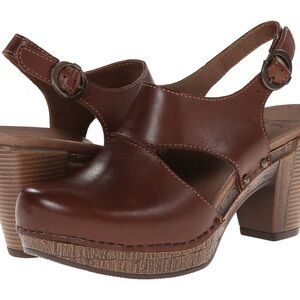 Dansko “Riley” Brown leather clog mule slingback Size 39